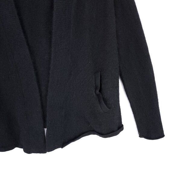 Aqua Cashmere Cardigan Open Front Cropped Size XS Pockets Fuzzy Black - Picture 7 of 9